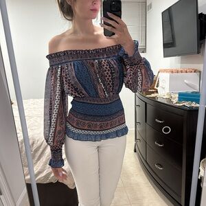 VENUS Off The Shoulder Floral Smocked Balloon Sleeve Blouse—SZ. S